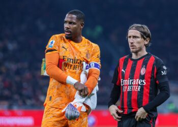 Luka Modric Mike Maignan AC Milan ميلان مينيون مودريتش