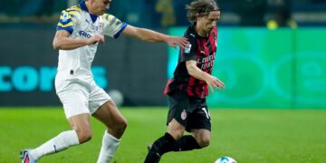 Luka Modric of AC Milan vs Parma