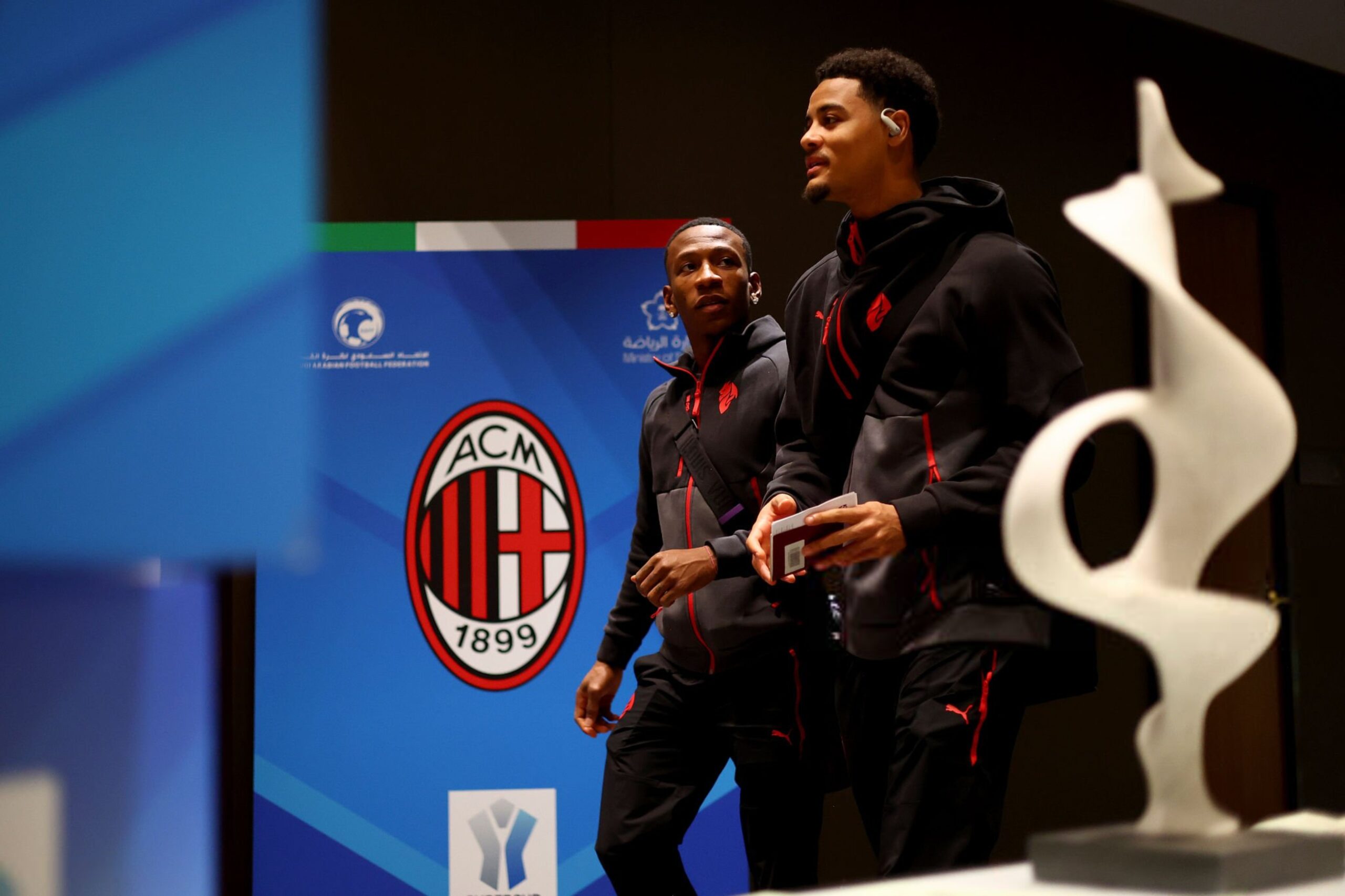 Estupinan and De Winter of AC Milan