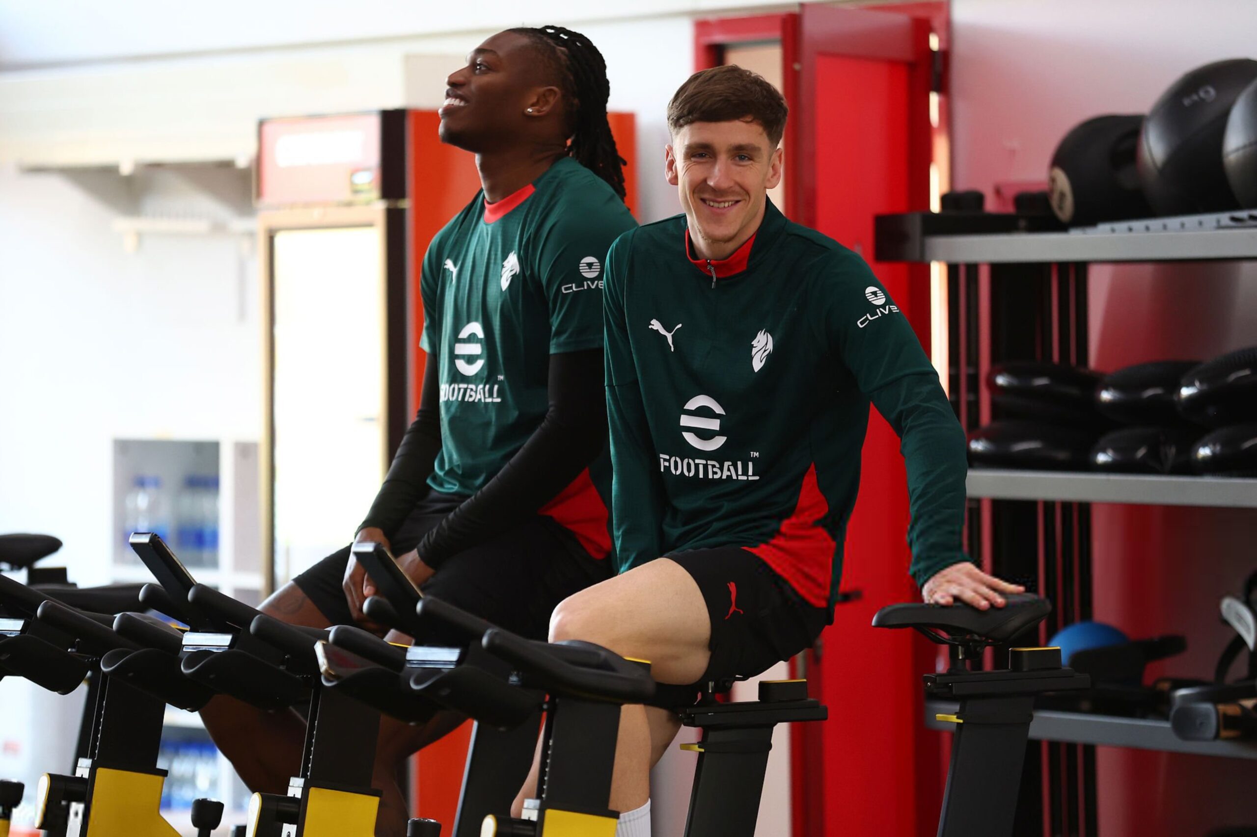 Rafael Leao Alexis Saelemaekes AC Milan ميلان ساليماكرز