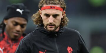 Adrien Rabiot of AC Milan ميلان رابيو