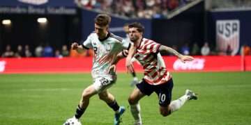 Alexis Saelemaekers Christian Pulisic