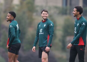 AC Milan David Odogu Santiago Gimenez Christopher Nkunku