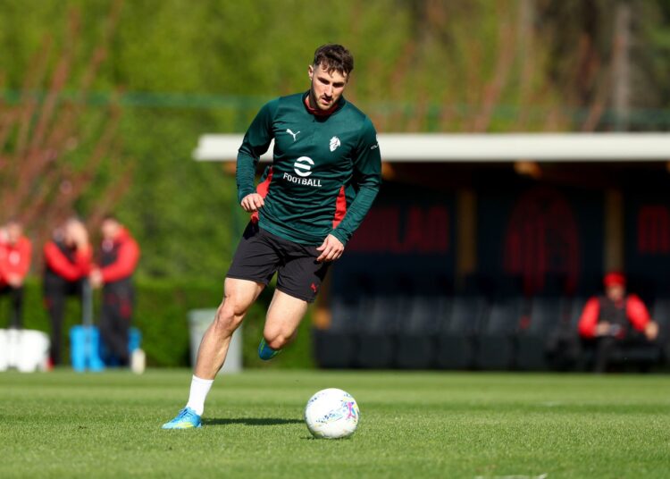 Santiago Gimenez AC Milan ميلان سانتياغو خيمينيز