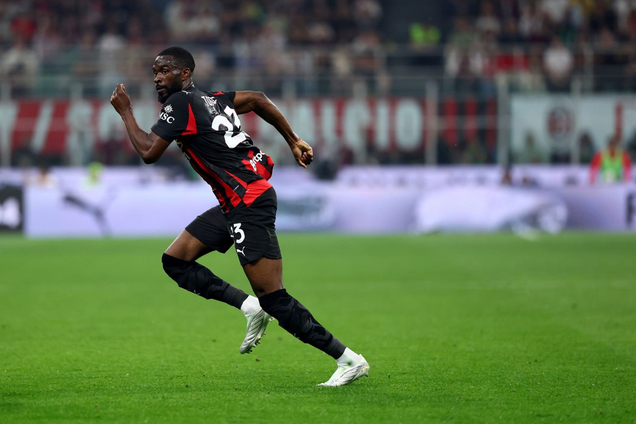 Fikayo Tomori AC Milan ميلان توموري