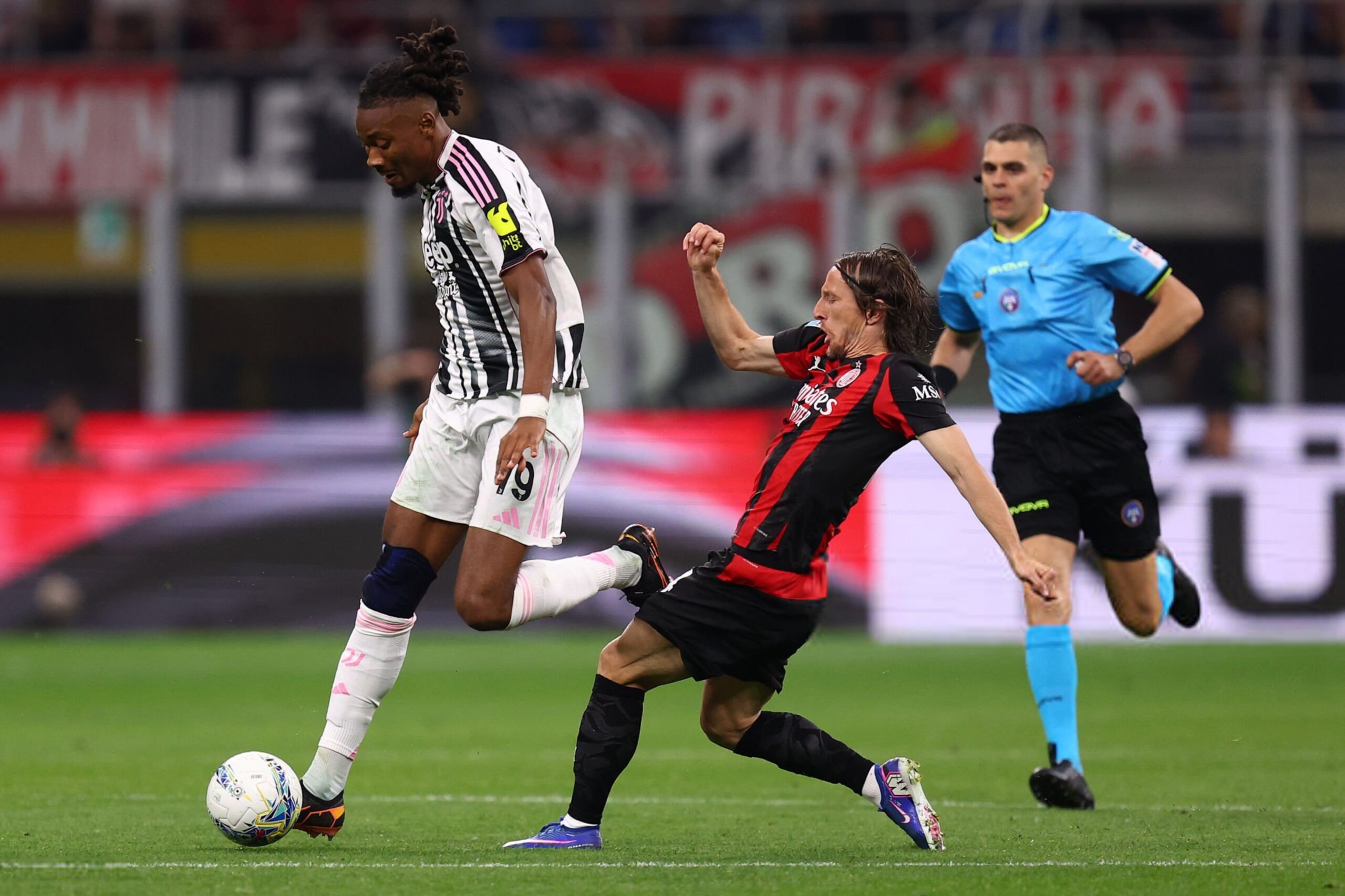 Luka Modric of AC Milan vs Juventus