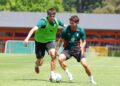 Christian Pulisic and Davide Bartesaghi AC Milan ميلان بوليسيك بارتيساغي