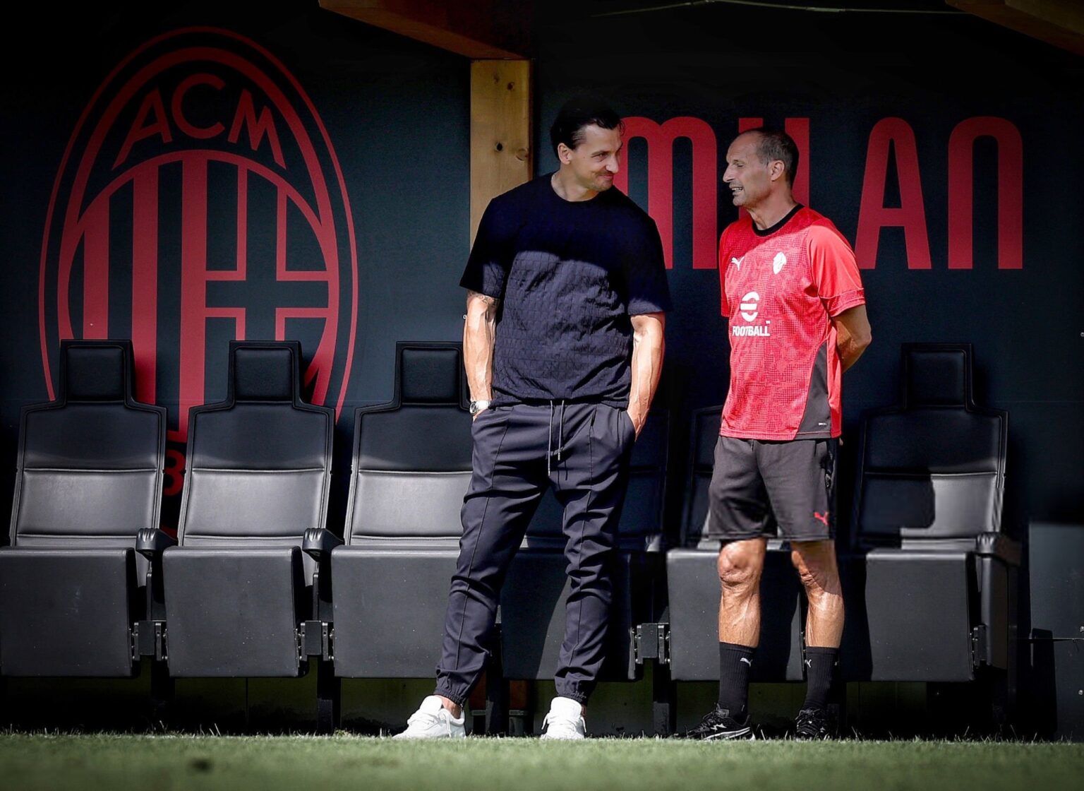 Milan coach Allegri wants signings like Goretzka and Vlahovic in order ...