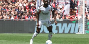 Fikayo Tomori AC Milan ميلان توموري