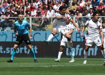 Zachary Athekame scores vs Genoa
