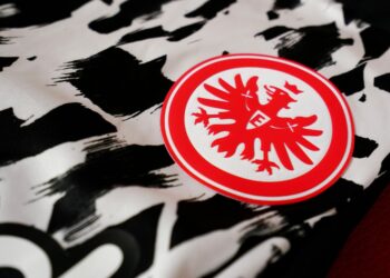 Eintracht Frankfurt logo