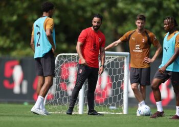 Ruben Amorim Samuel Chukwueze and Matteo Gabbai AC Milan أموريم تشوكويزي غابيا ميلان