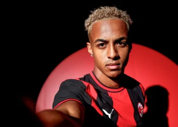 Omari Hutchinson هاتشينسون