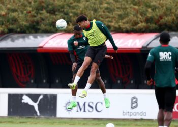 Zachary Athekame Pervis Estupinan AC Milan