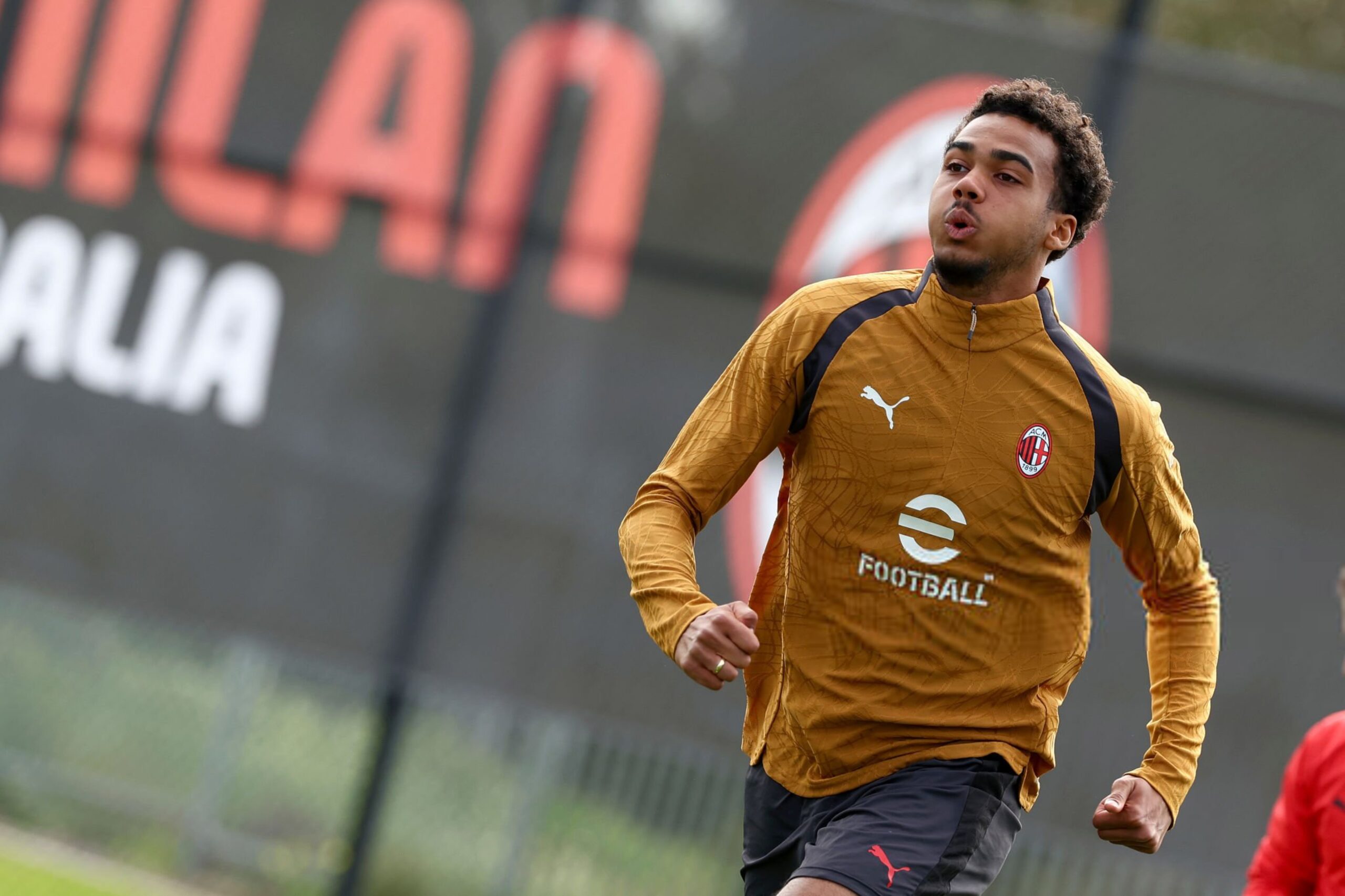 David Odogu of AC Milan أودوغو ميلان