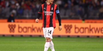 AC Milan Luka Modric مودريتش ميلان