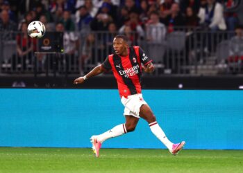Pervis Estupinan AC Milan ميلان إستوبينيان