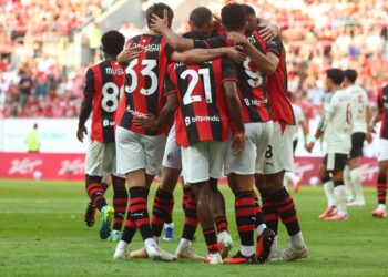The Rossoneri players celebrate against Manchester United (AC Milan via Getty Images)