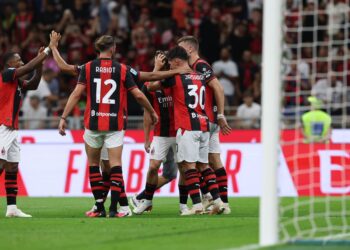AC Milan players celebrating ميلان