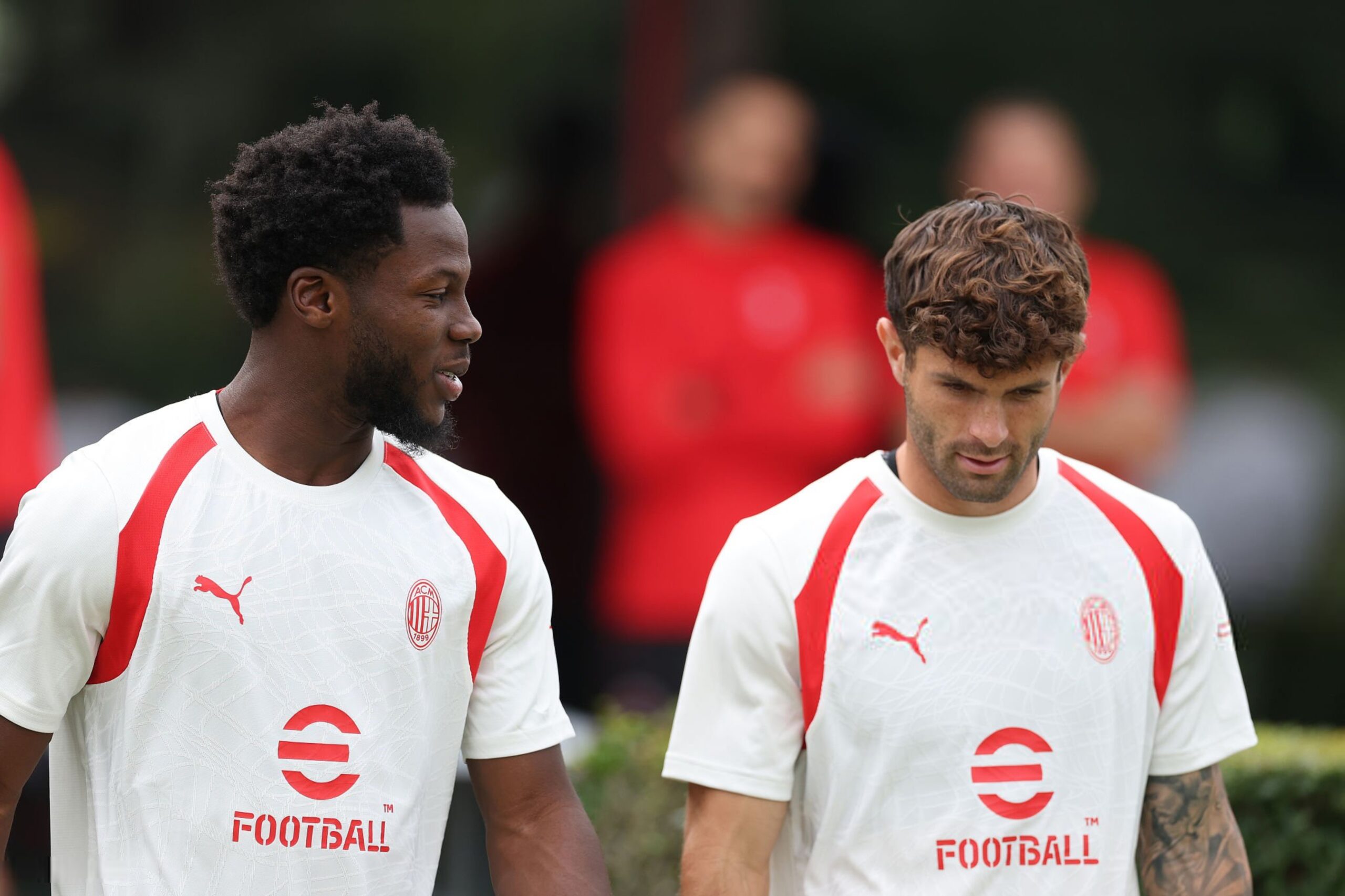 Yunus Musah and Christian Pulisic of AC Milan يونس موسى بوليسيك ميلان