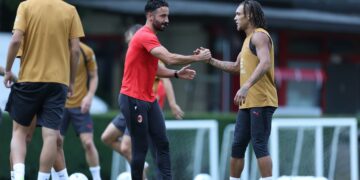 Ruben Amorim and Diego Moreira of AC Milan أموريم موريرا ميلان