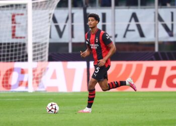 Koni De Winter AC Milan ميلان دي فينتر