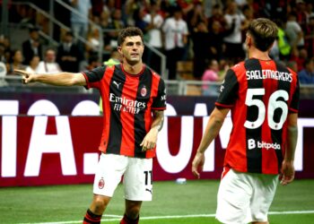 Christian Pulisic and Alexis Saelemaekers of AC Milan بوليسيك ساليماكرز ميلان