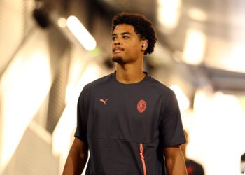 Koni De Winter AC Milan ميلان دي فينتر