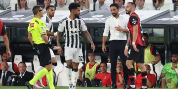 Mario Gila and Ruben Amorim of AC Milan غيلا أموريم ميلان
