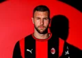 Official: Pavlovic renews contract with AC Milan – New deal runs until 2031