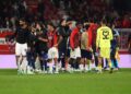 AC Milan playes celebrating ميلان