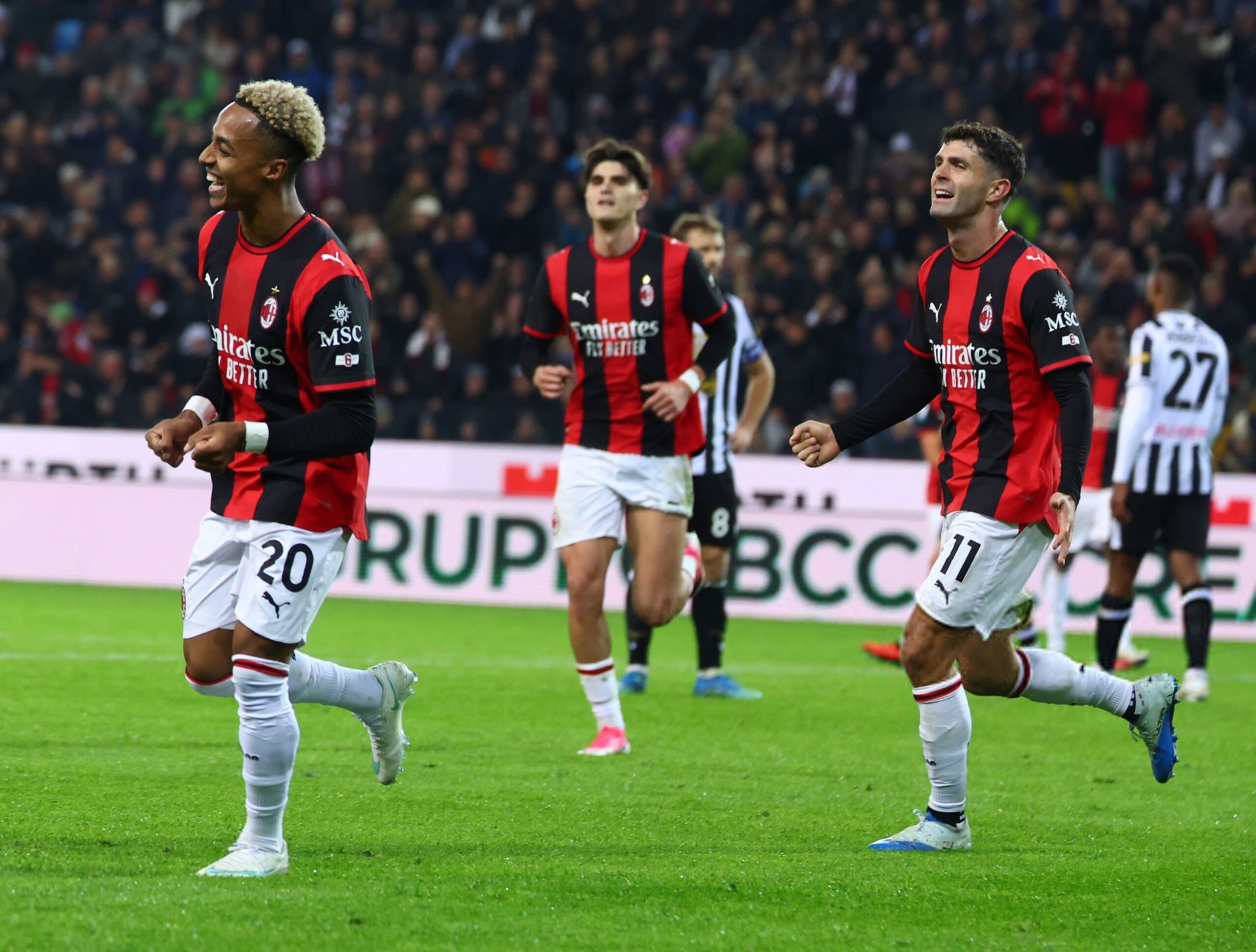 AC Milan's Christian Pulisic and Omari Hutchinson بوليسيك هاتشينسون ميلان
