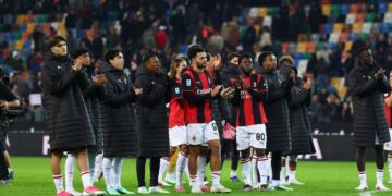 AC Milan players celebrate ميلان