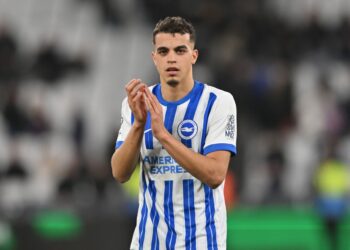 Yasin Ayari ياسين عياري